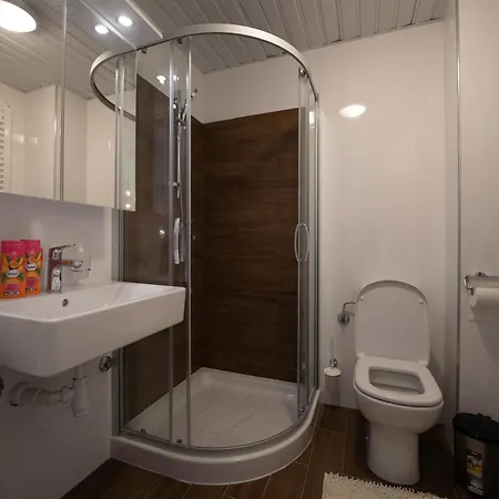 Petkovic 31 Daire Jagodina